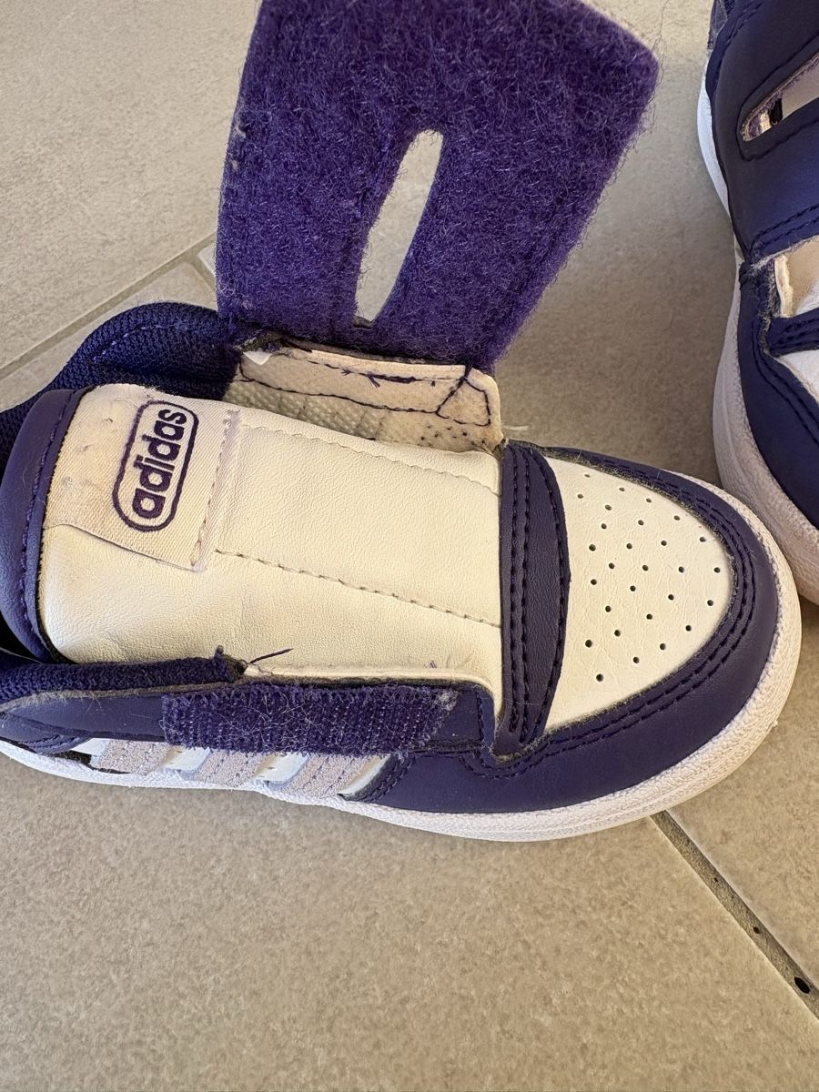 Adidas Scarpe da uomo: Sneakers Kinder Adidas Gr. 24 – Usato da Wolfhausen venduto da lala_wolfhausen 6