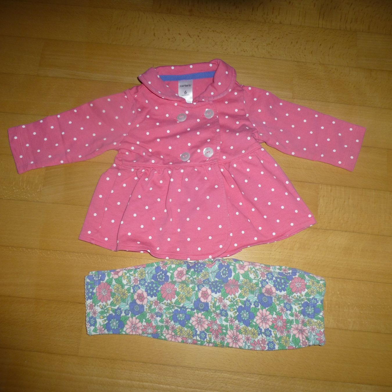 Carter's Lotti & Set di vestiti: Carter's 2-teilig Leggins + Pullover – Usato da Hergiswil NW venduto da annettelia 1