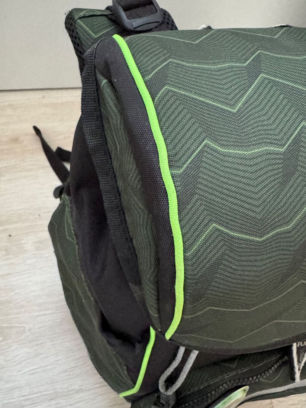 Borse & Zaini: Kinder Schulrucksack, mit Sportsack – Usato da Spiegel b. Bern venduto da edi20000_0 2