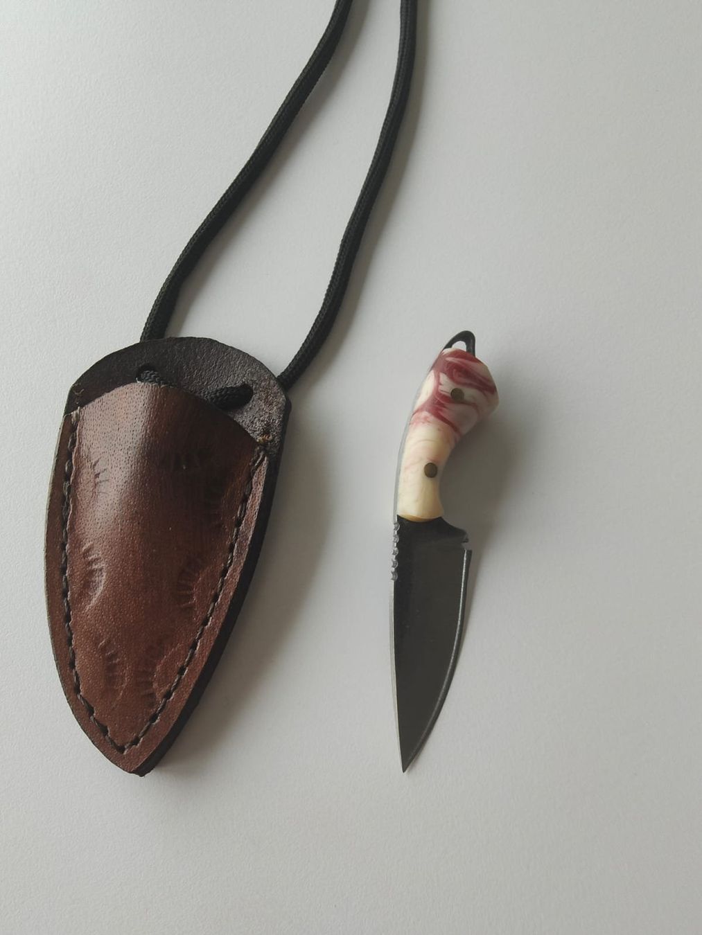 Accessori: Handgefertigtes Kettenmesser mit Scheide. – Nuovo e nell'imballaggio originale da Oberentfelden venduto da ase_sk8n 1