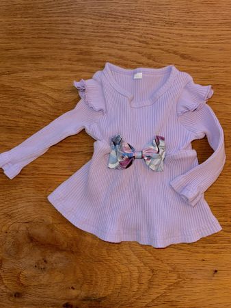 Süsses Baby Kleid, lila, Grösse 6-9 Monate, Top Zustand!