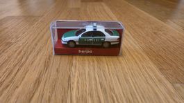 Herpa Opel Omega Polizeiauto