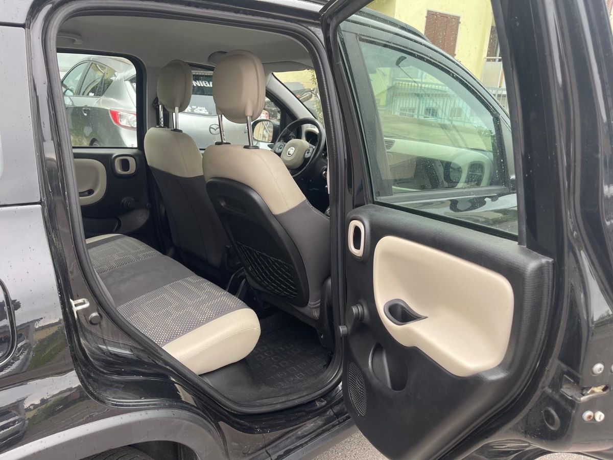 Fiat Autos: Fiat Panda 4X4 mit AHK – D'occasion à Romanshorn par cbr_2s78 9