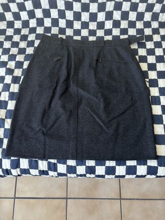 Jupe crayon / portefeuille Hermès Paris - Laine grise - Tail