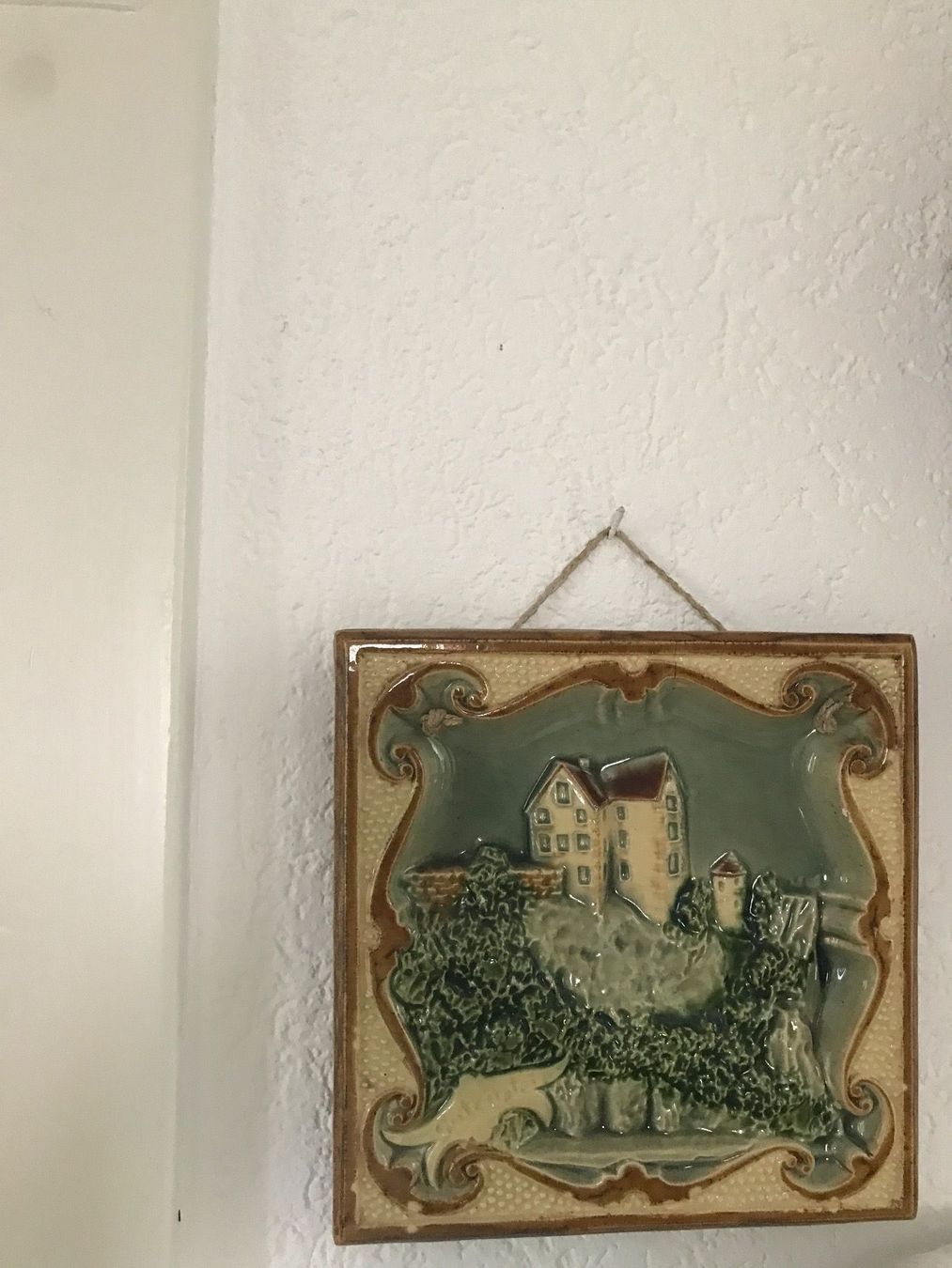 Skulpturen & Statuen: Antike Keramik Wand Bild , Schloss – Gebraucht aus Baden von swiss-alps 3