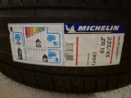 2 Stk. Michelin Sommerreifen 235/45 ZR19