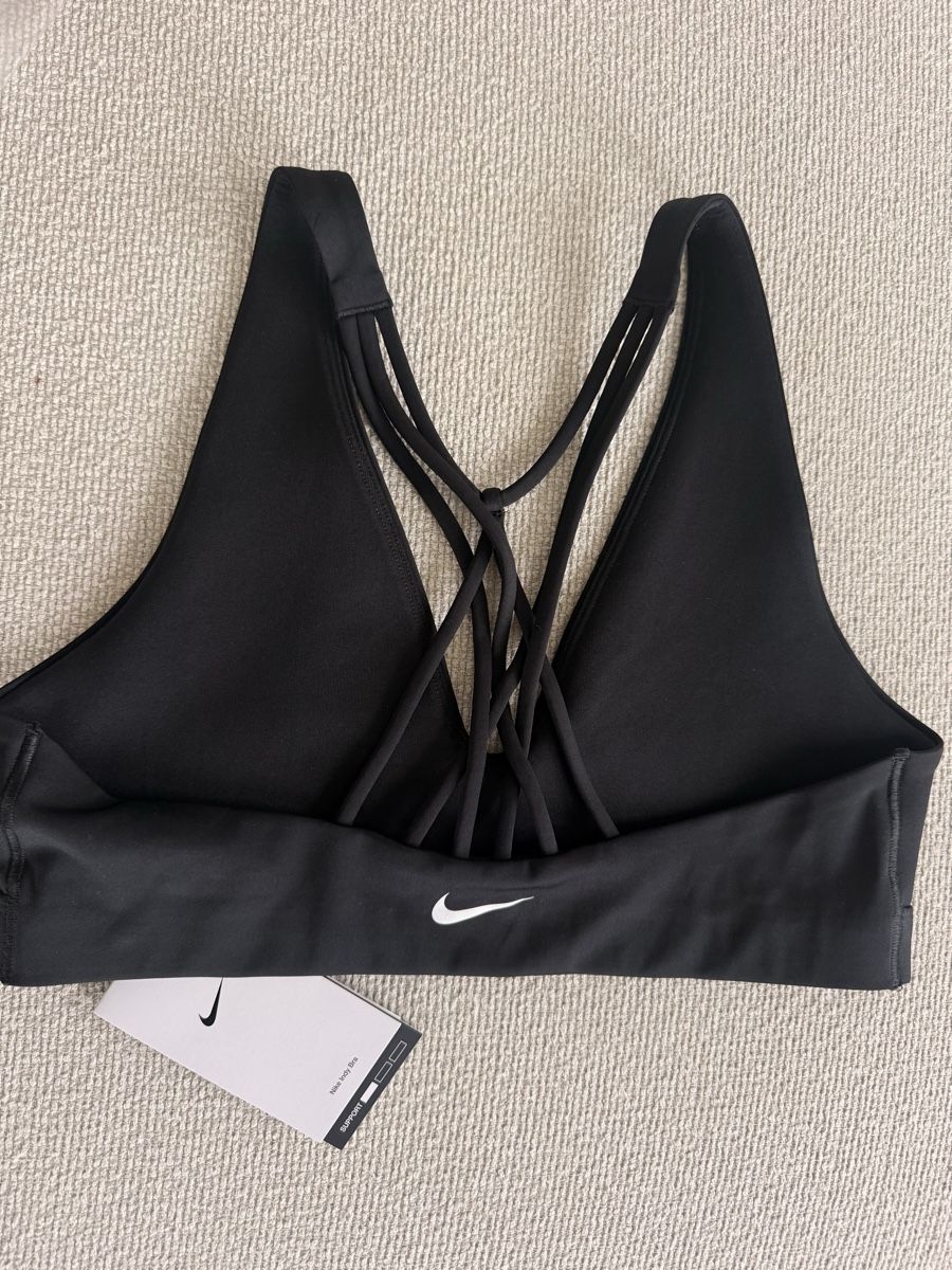 Nike Top: Nike indy bra – Nuovo e nell'imballaggio originale da Zürich venduto da Bellinka23 1