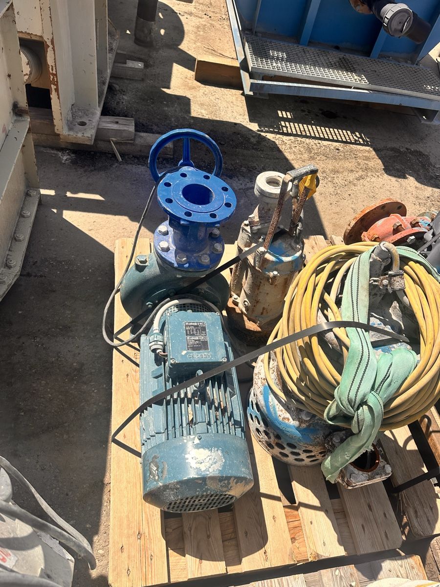 Pompe & Parti di ricambio: Schmutz Wasserpumpe – Usato da lyssach venduto da brax2019 4