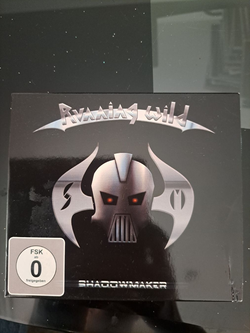 CDs: Running Wild - Shadowmaker  – D'occasion à Schüpfen par Sonata85
