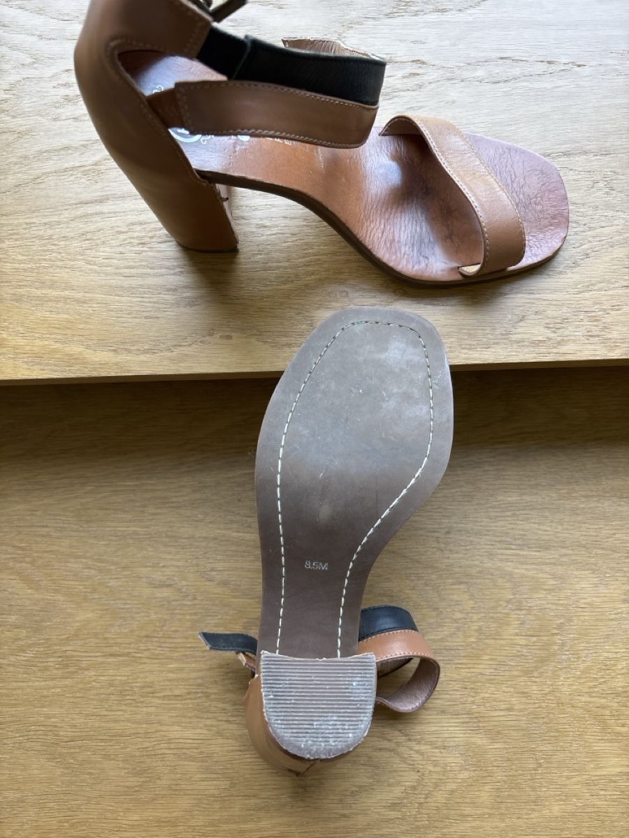Damenschuhe: Jeffrey Campbell sandal heels 8.5 m/39 – Gebraucht aus Cham von MC_0605 2