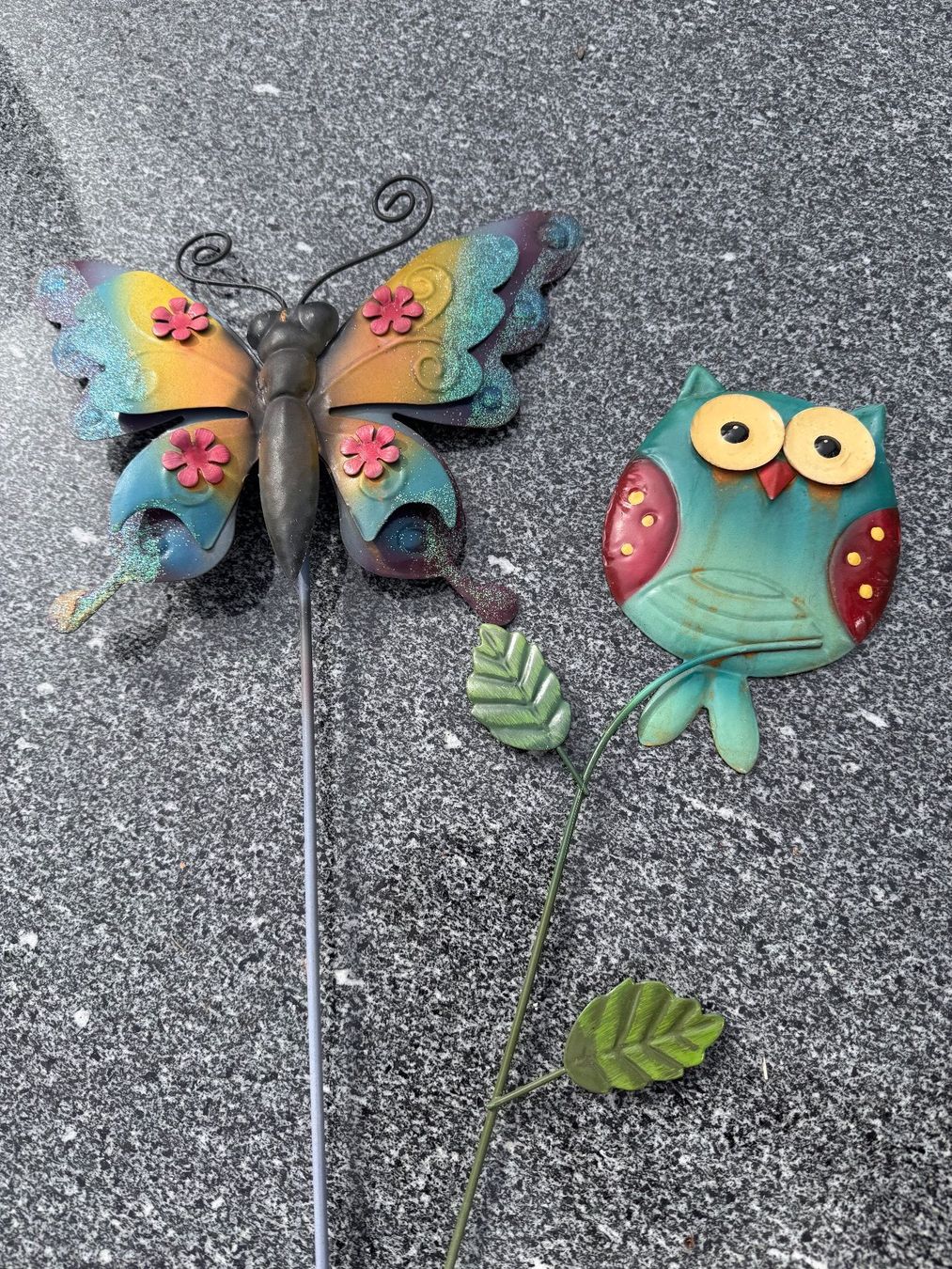 Tutte le decorazioni: Gartenstecker Schmetterling Eule Metall gebraucht – Usato da Lyss venduto da Nirak6