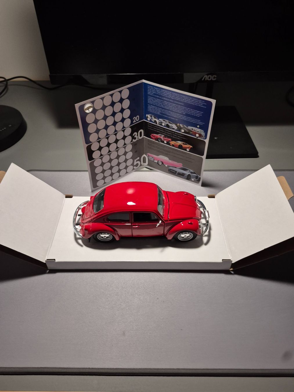 Maisto Modellini d'auto: VW Käfer 1/18 Maisto – Usato da Winterthur venduto da log_gm29 1