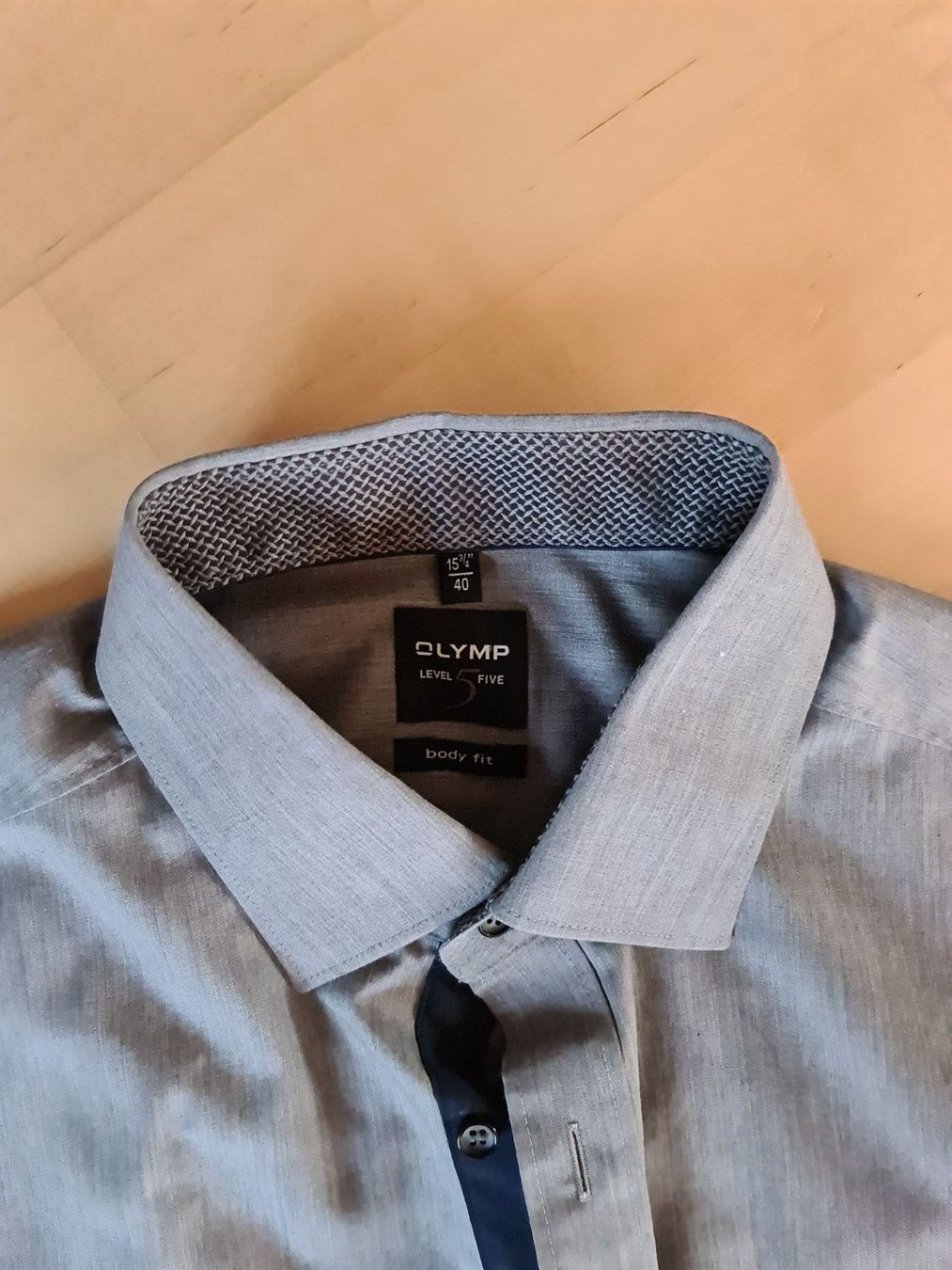 Camicie: Hemd Olymp Grösse 40 silbergrau – Usato da Buchs AG venduto da Stunner 2
