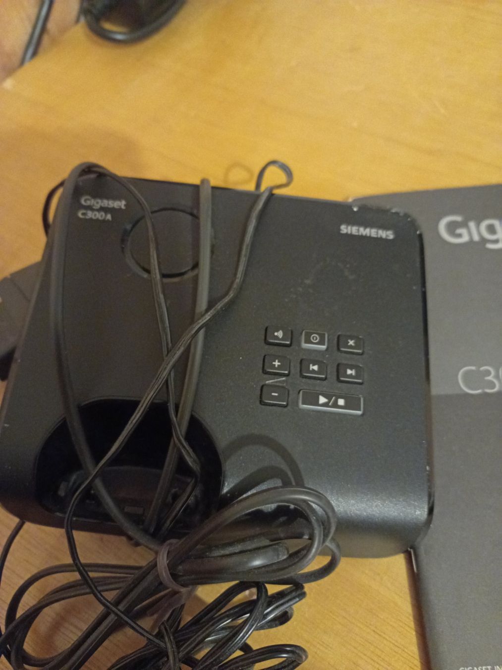 Gigaset Telefoni: Gigaset C300 schnurloses Telefon mit Basisstation – Usato da Worben venduto da MaKo3252 1