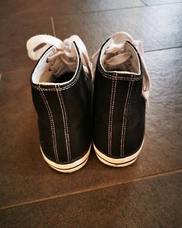 Herrenschuhe: Chucks Grösse 37 – Gebraucht aus Geuensee von claukau 2