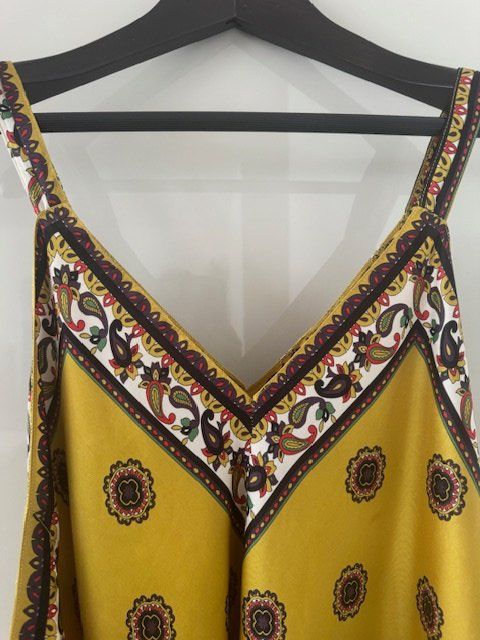 Zara Vestiti: Robe bretelle Zara – Usato da Genève venduto da san_lb79 2