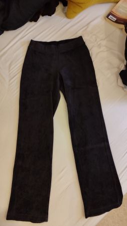 Schwarze Sport-Hose, Gr. M, Karen Scott Yogahose, Trainer