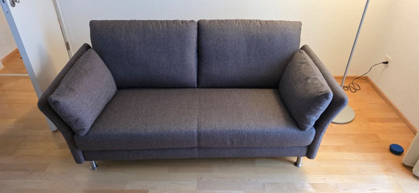 Divani: intertime Sofa – Usato da Fislisbach venduto da Jessyalisha