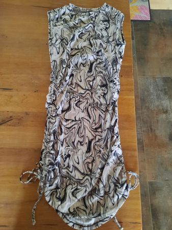 Chicoree Sommerkleid Gr. S Raffkleid Figurbetont🖤👗🤍