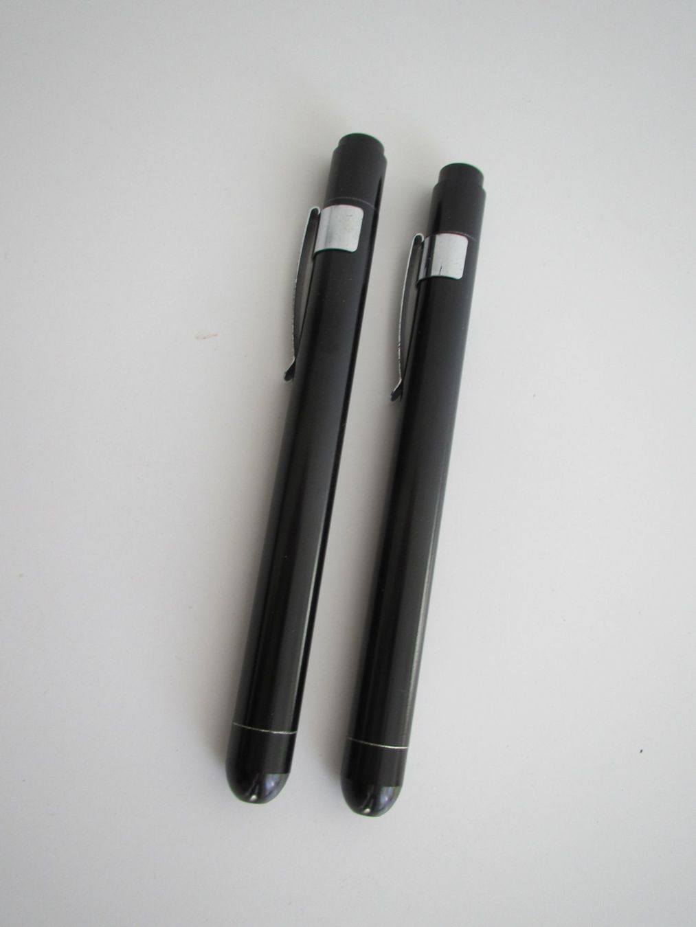 Lampade: 2 HUBITOOL LED PEN 21016 – Nuovo (secondo la descrizione) da Zumikon venduto da Gung