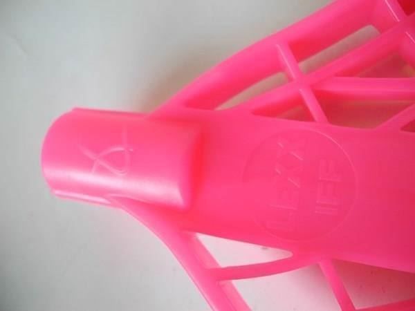 Altri accessori: 1 Unihockey Kelle V1 Soft, Pink, Left, a5 – Nuovo e nell'imballaggio originale da Kottwil venduto da Crazyrolf 1