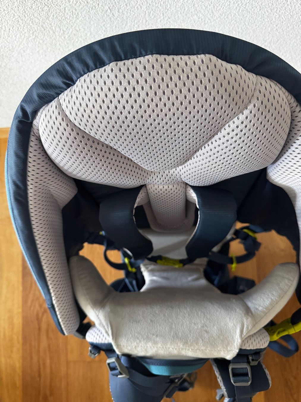 Deuter Bauch- & Rückentragen: Deuter Kid Comfort PRO – Gebraucht aus Zofingen von StephanieH06 2