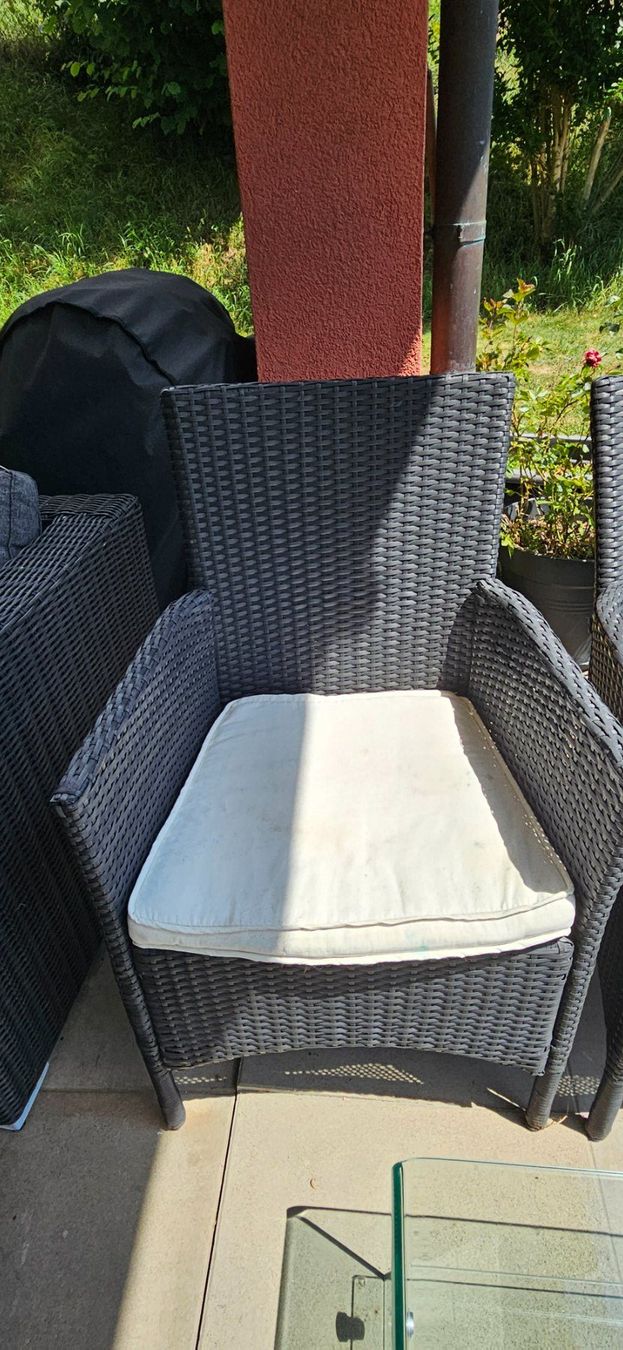 Sessel: 2 Rattan-Sessel & Glas-Beistelltisch – Gebraucht aus Wettswil von zizo_10 3