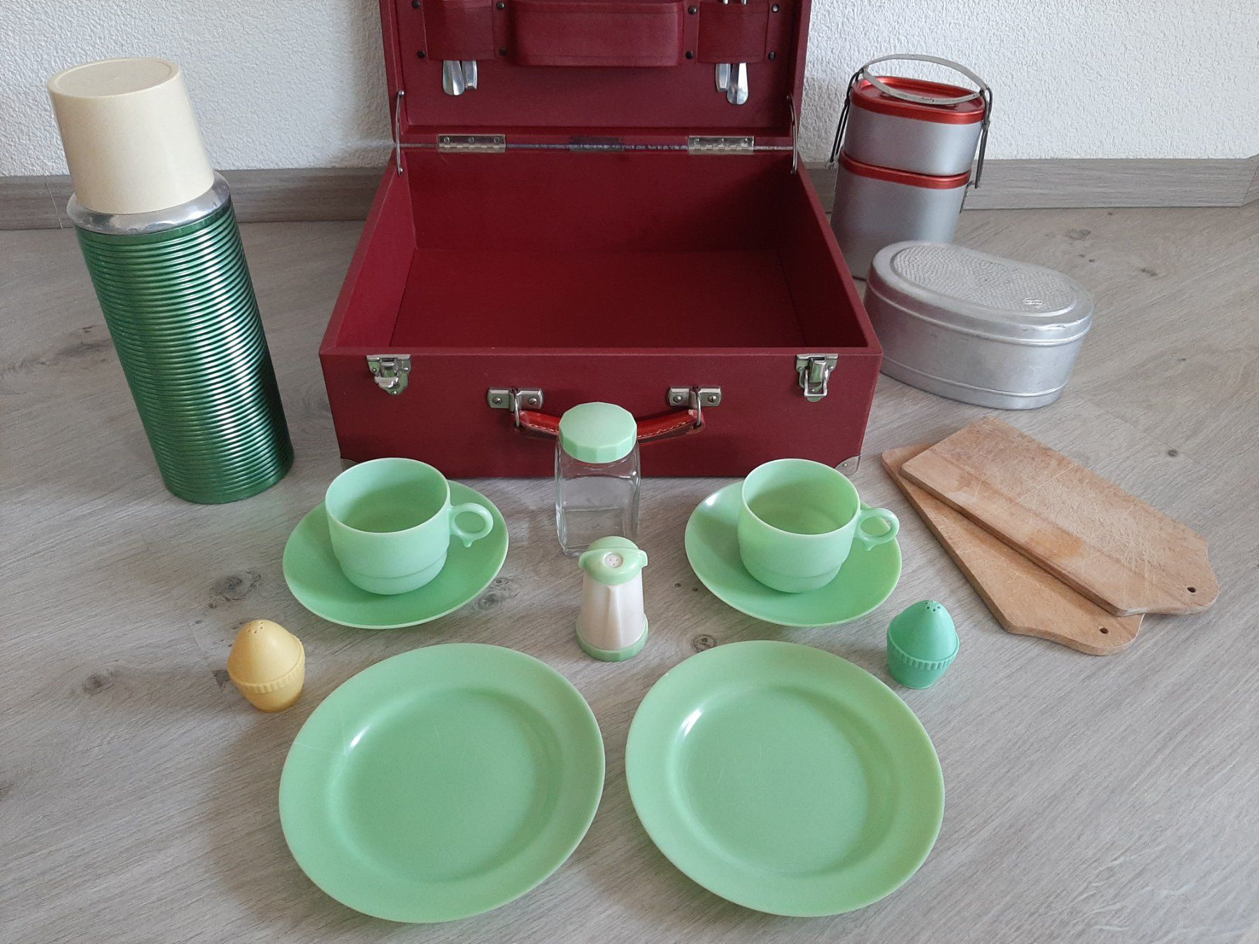 Valigie: 50er 60er J. Mid Century Picknickkoffer Oldtimer Camping – Usato da Erschwil venduto da Karabella 3