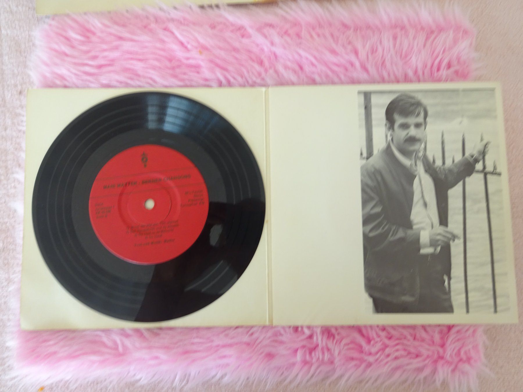 Dischi in vinile: MANI MATTER ** HEMMIGE ** I HAN E UHR ERFUNDE – Usato da Luzern venduto da xrayspex99 2