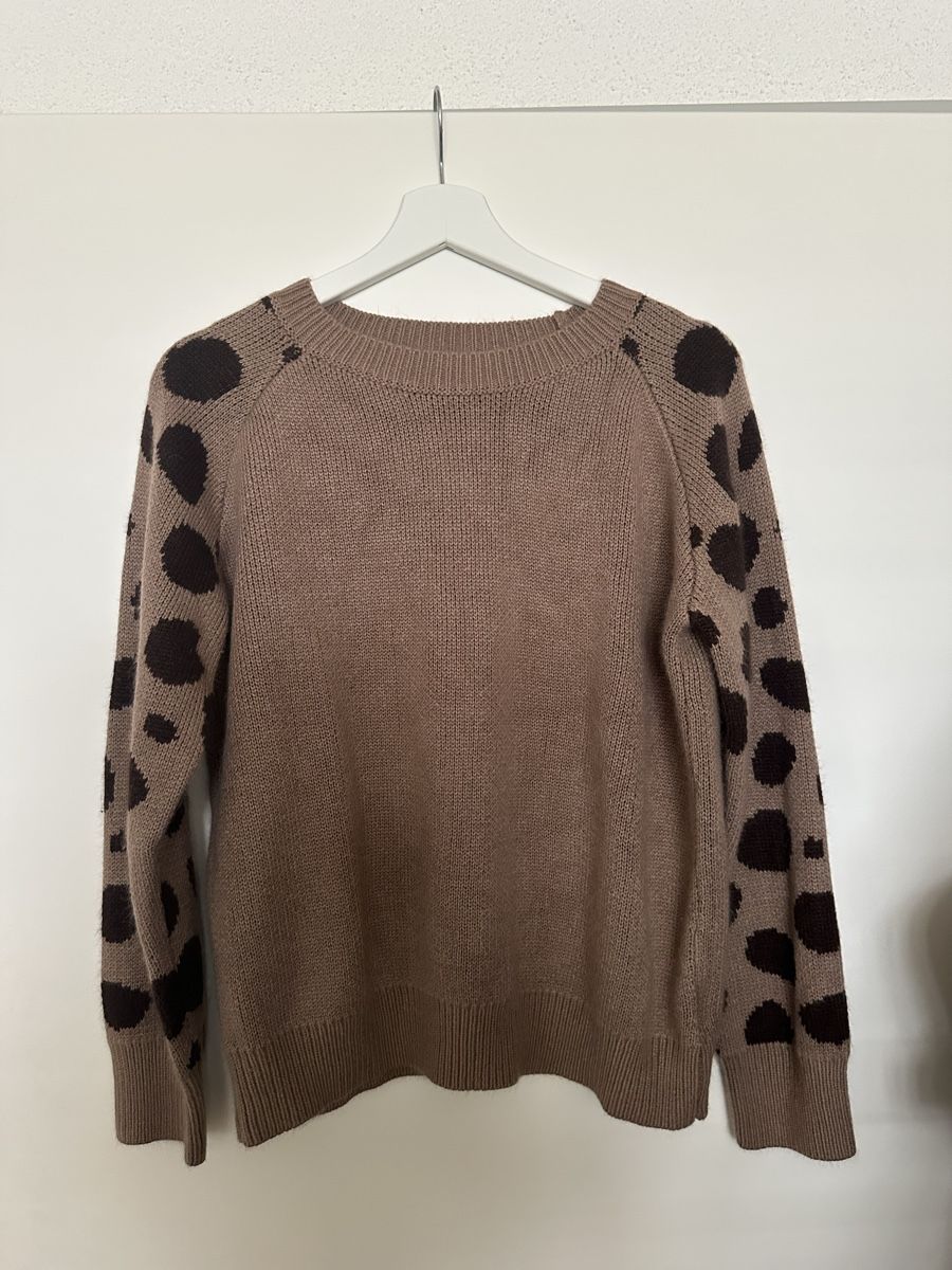 Pulls & Sweat-shirts: Warmer Herbst Pullover mit Punkte Muster, Grösse M – D'occasion à Reinach BL par Alles_muss_weg00