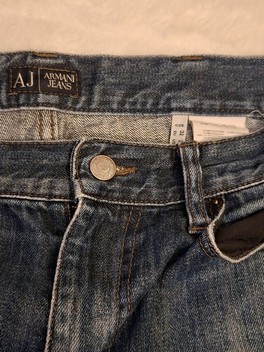 Armani Jeans: Jean Armani AJ Coupe Standard, Taille 32,  – D'occasion à Renens VD par ser_j2fn 5