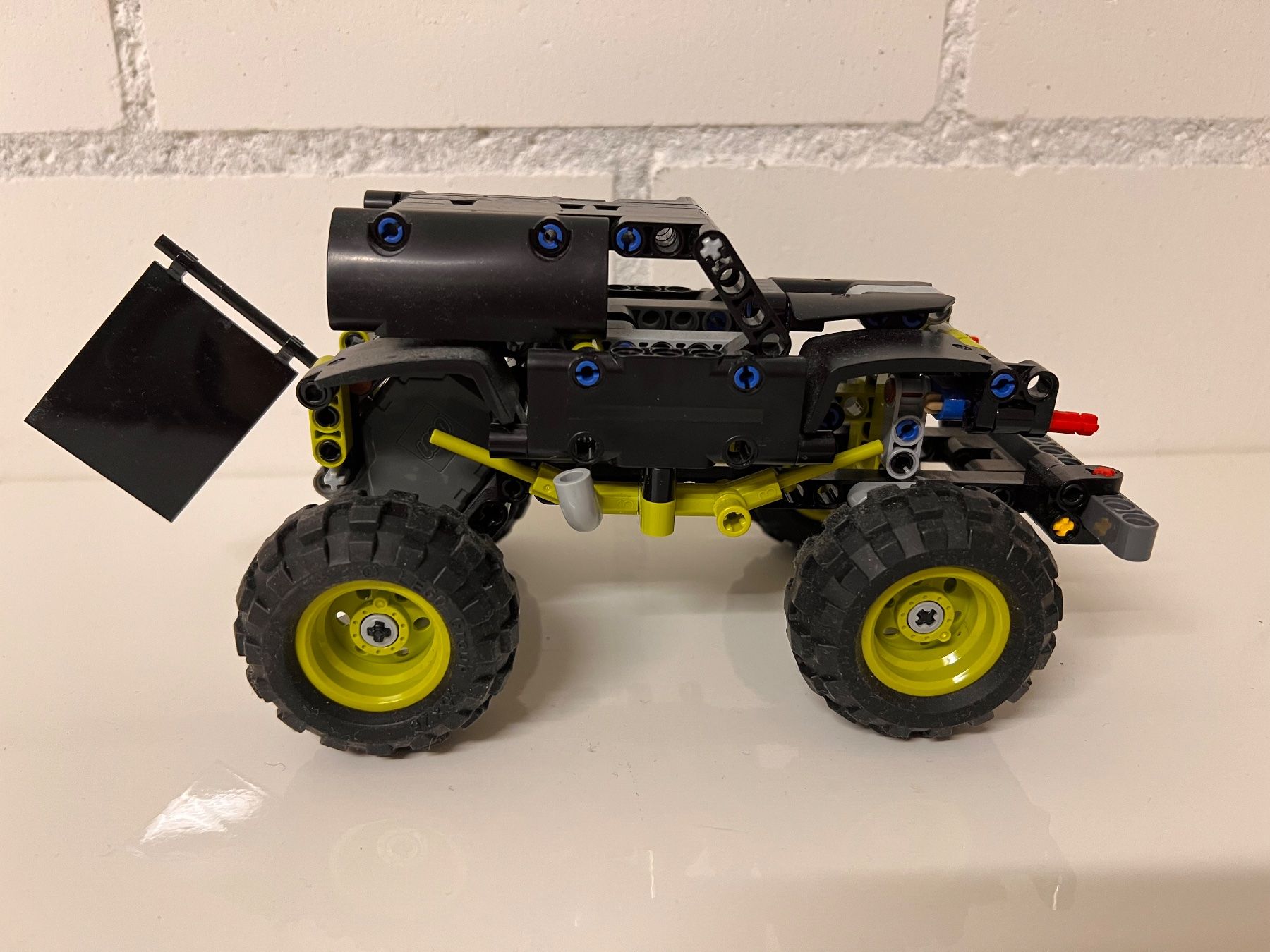 Lego Giocattoli: LEGO Monstertrucks – Usato da Rümlang venduto da pasblu 1