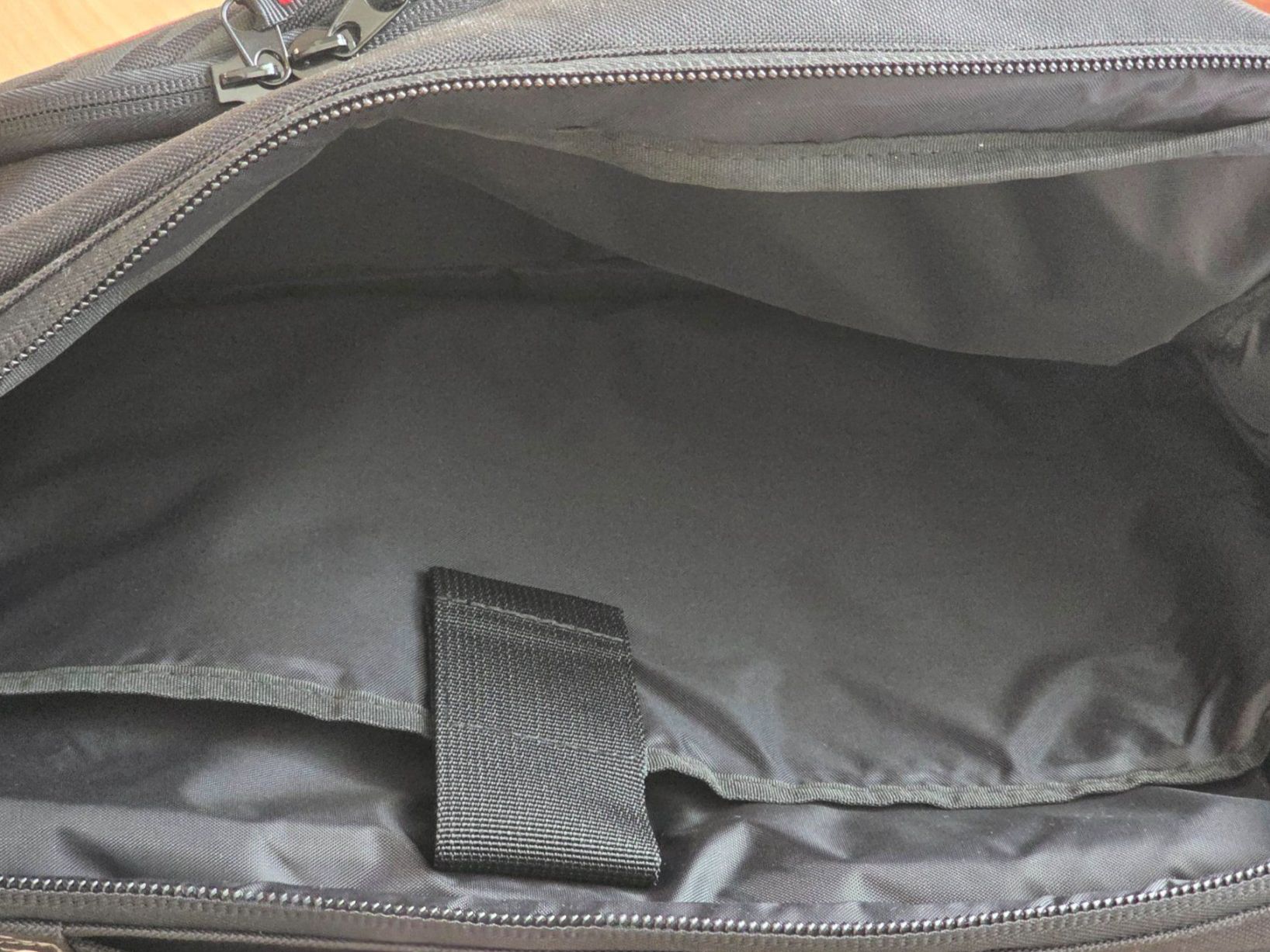 Koffer & Taschen: Notebook Tasche von Rossignol, schwarz – Neu (gemäss Beschreibung) aus Niederglatt ZH von Polobunny 2