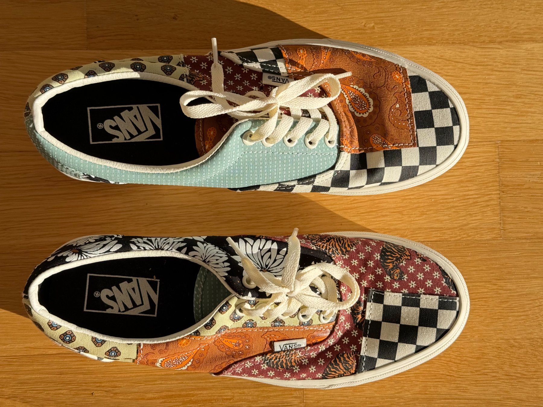 Vans Scarpe da uomo: Vans Sneaker Patchwork bunt Grösse 43.5 neuer Zustand – Nuovo (secondo la descrizione) da Küsnacht ZH venduto da guetn8