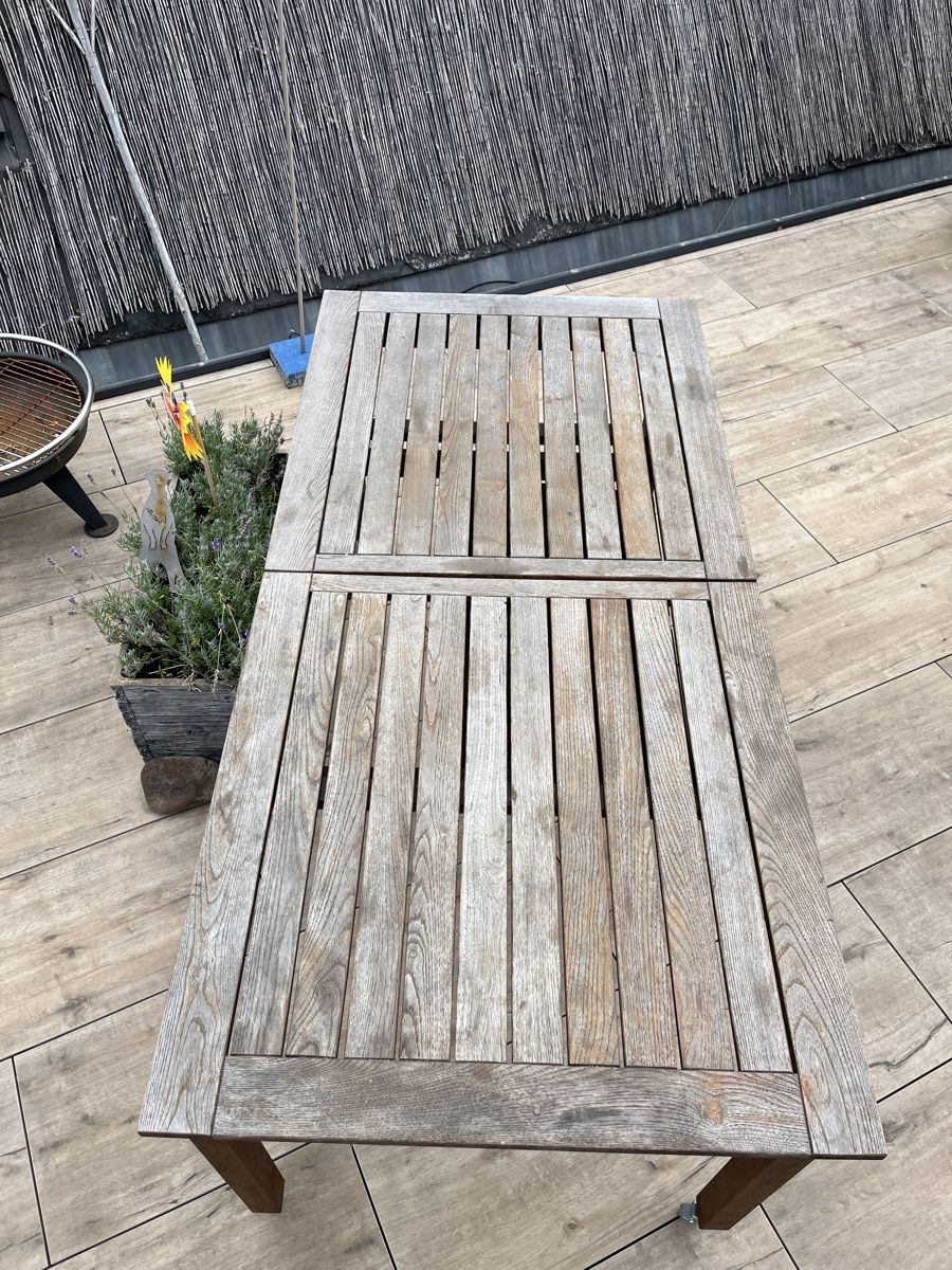 Set de table et chaises: Gartentisch mit 6 Stühlen – D'occasion à Buchs AG par chreiebaum 2