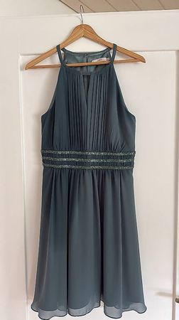 Elegantes, festliches Kleid in dunkel Türkis