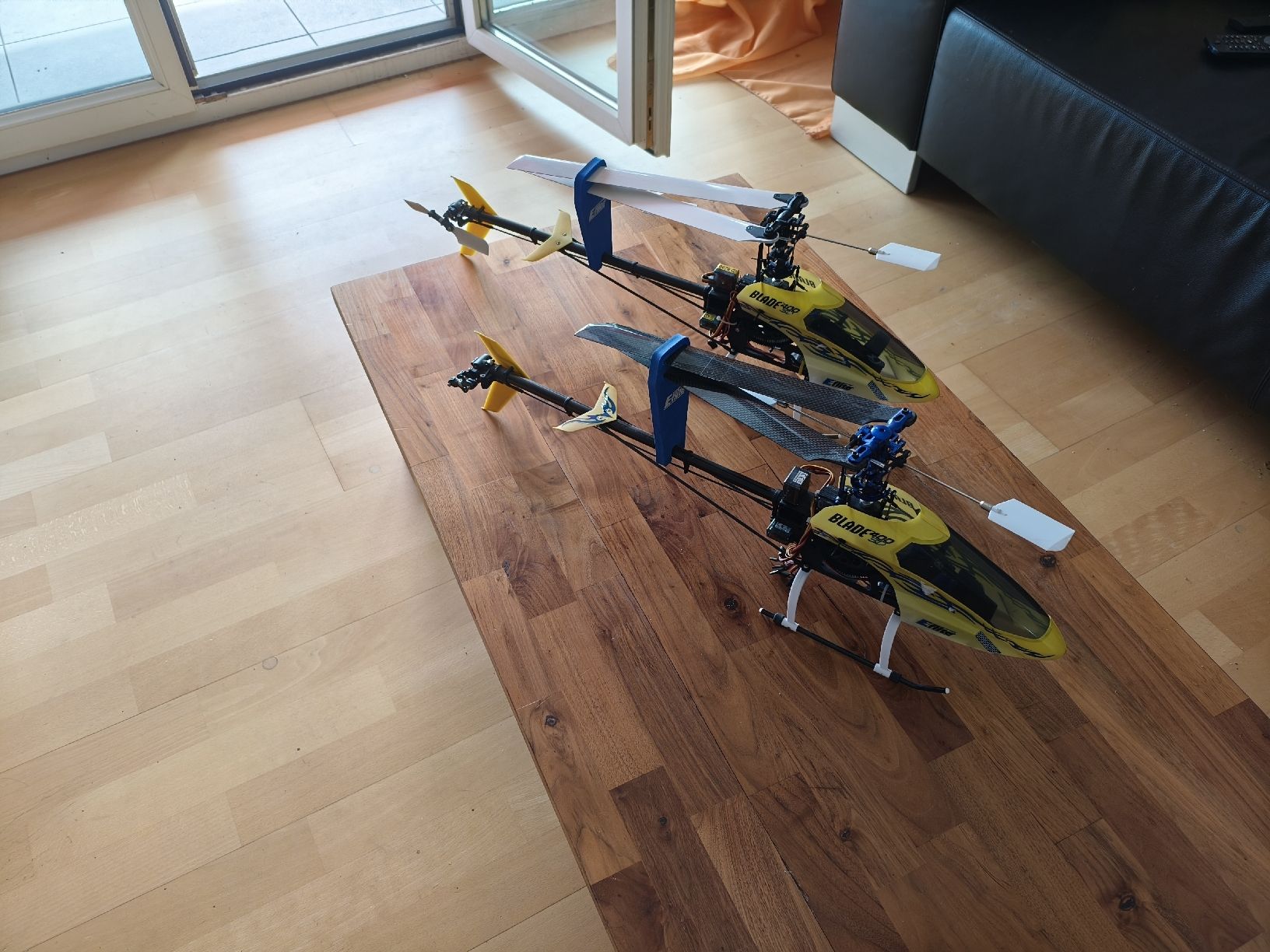 E-Flite Modellismo RC: 2x Blade 400 3D – Usato da Oberglatt ZH venduto da mk60 2
