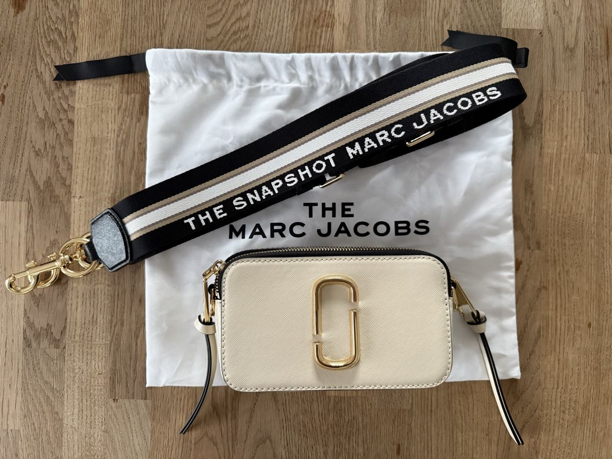 Marc Jacobs Borse da donna: Marc Jacobs Snapshot Bag, Creme/Schwarz – Nuovo (secondo la descrizione) da Anglikon venduto da Haraldinho 4