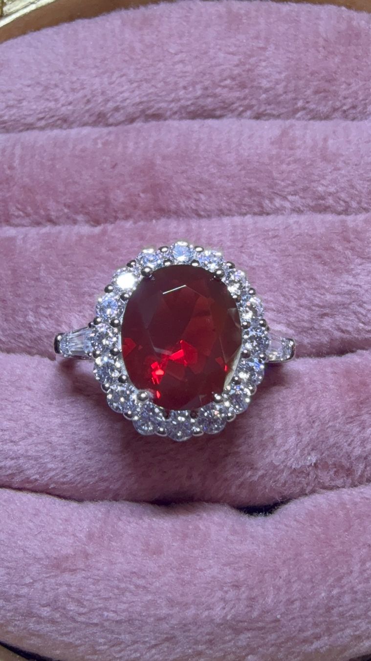 Anelli: Bague Rouge Rubis Impérial – Nuovo e nell'imballaggio originale da St-Maurice venduto da Sandrinette123 1