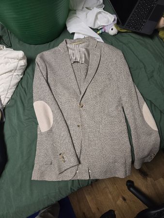Zara Jaquet 48