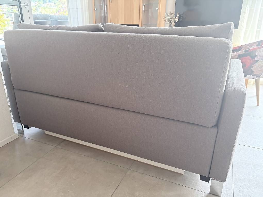 Sofas: Marken-Sofa mit Bettfunktion – D'occasion à Oberuzwil par Mausi309 1