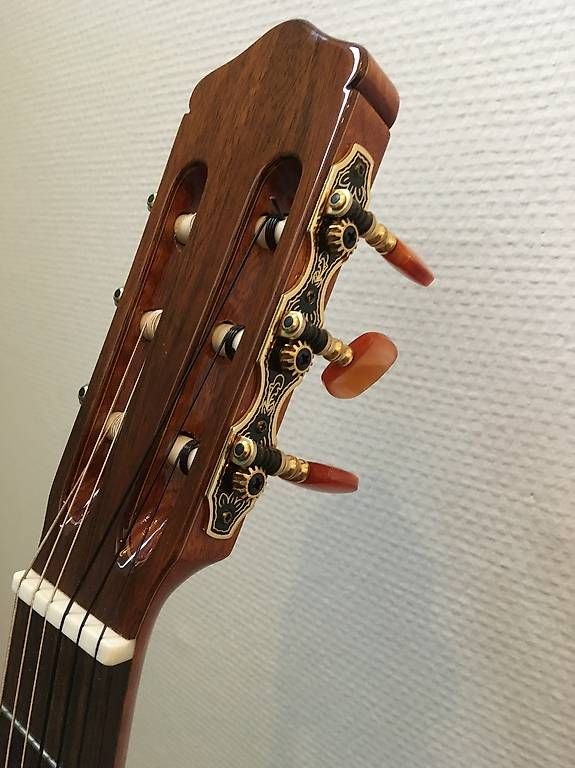 Strumenti musicali: Da Santos Konzergitarre – Usato da Mosnang venduto da adrianoworks 2