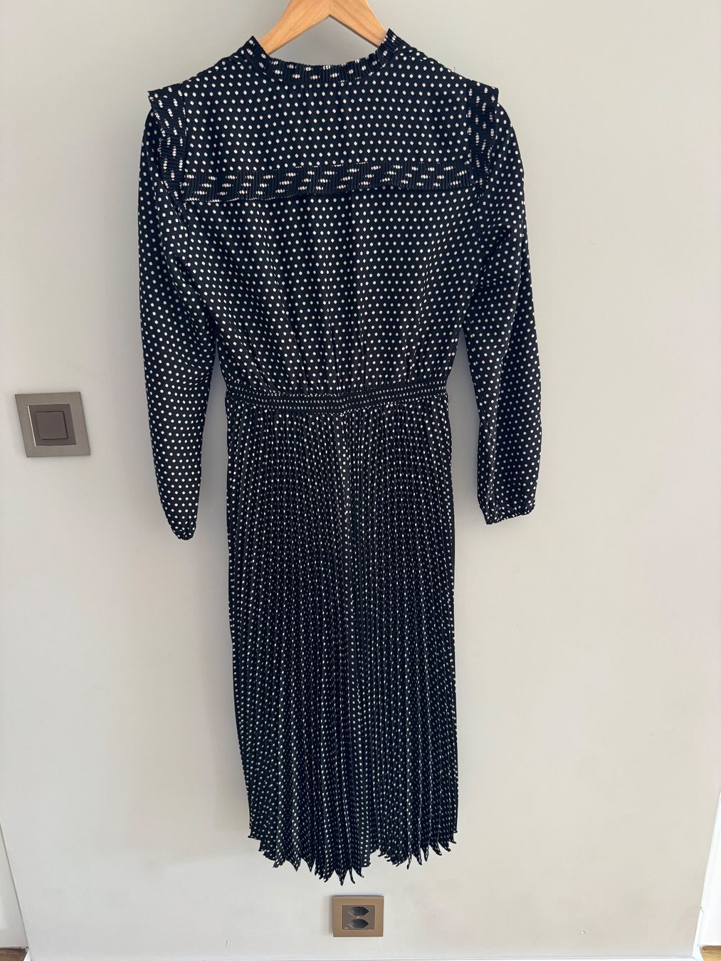 Maje Kleider: Robe Maje  T34 – Gebraucht aus Conches von chn_hgl6 8