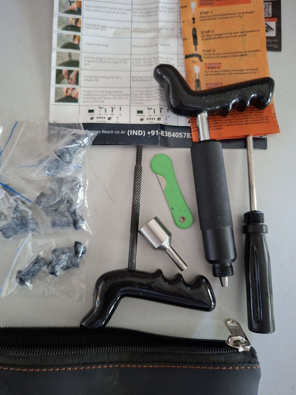 Alle Werkzeuge: Reifen Reparatur Kit – Gebraucht aus Oberhasli von Cortina 1