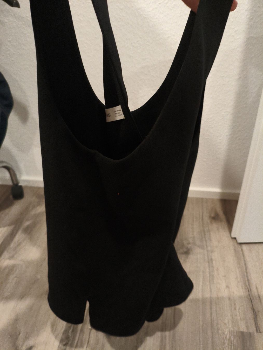 Mango T-Shirts: maglietta mango intrecciata – Gebraucht aus Bioggio von OresteIronix 2