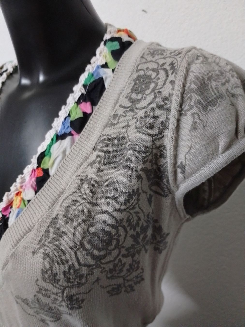 T-Shirts: KOMODO Strick Oberteil – Gebraucht aus Luzern von GoSecond 2