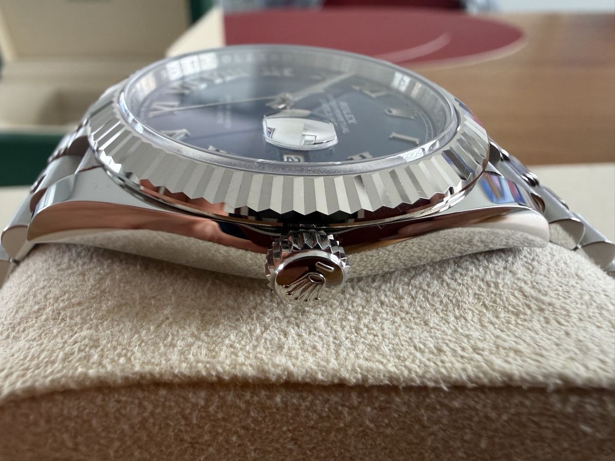 Rolex Orologi: Rolex Datejust 41 Ref. 126334 Azzurro/römische Indizes – Usato da Lyss venduto da Misterzi 5