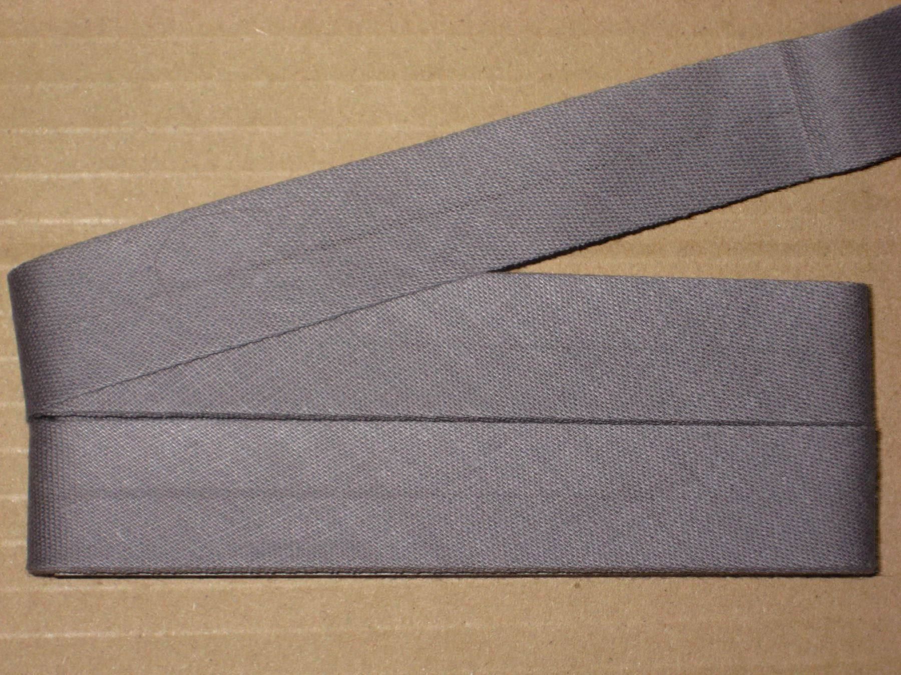 Nastri decorativi: Schrägband grau 2cm/1cm breit – Nuovo e nell'imballaggio originale da Füllinsdorf venduto da Schlupp