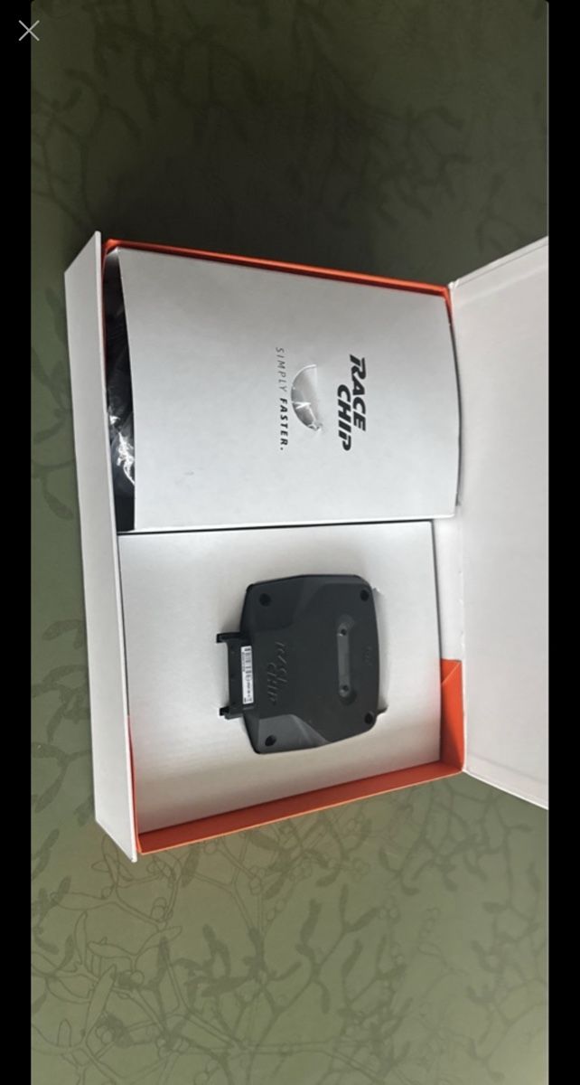Mercedes-Benz Accessori per altri veicoli: Racechip Mercedes A200 W176 – Usato da Bern venduto da pat_g5v7 2