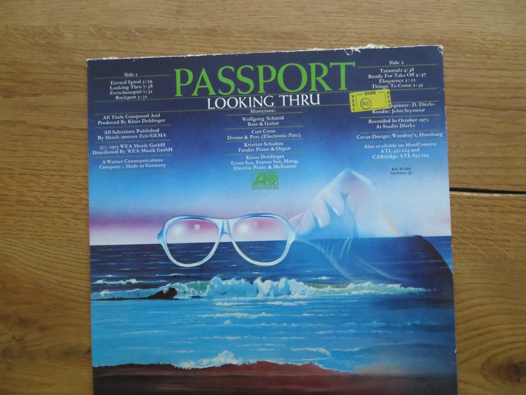 Dischi in vinile: PASSPORT LOOKING THRU – Usato da Zürich venduto da max_cp5f 2